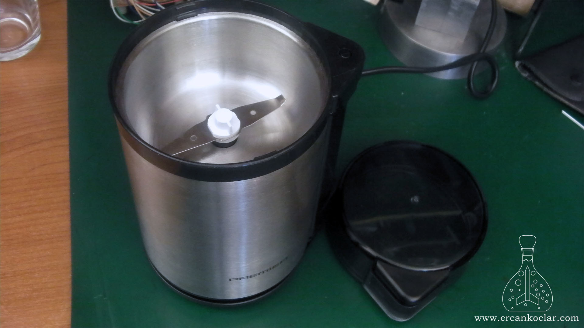 roket-motoru-kahve-ogutucu